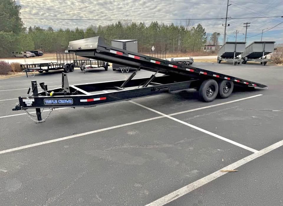 2026 8.5×24 – Triple Crown Trailers, Inc.